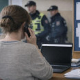 Přibývá podvodných telefonických útoků na učitele a školy